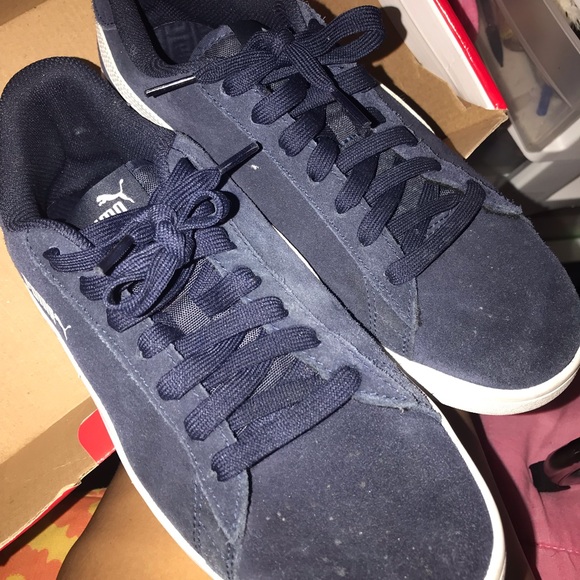 Unisex pumas size 9 - Picture 3 of 3